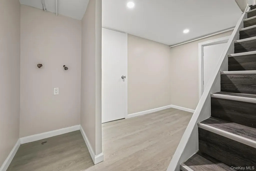 88 N Penataquit Avenue Bay Shore NY 11706