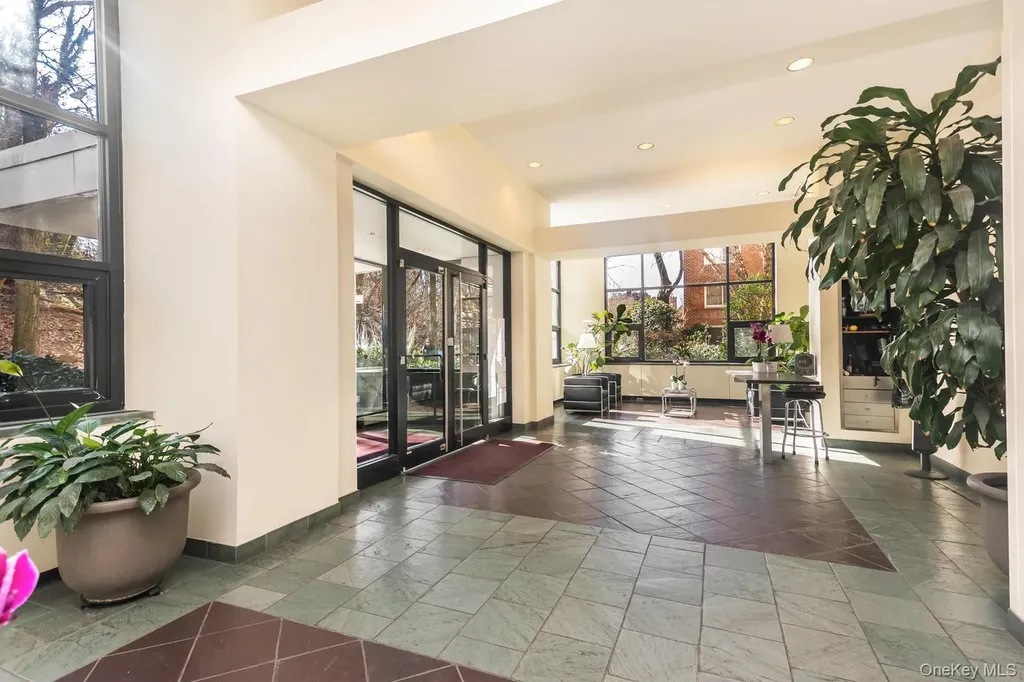 2575 Palisade Avenue Bronx NY 10463