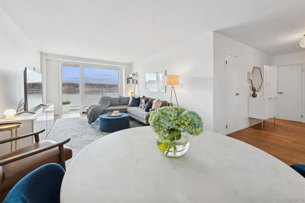 2575 Palisade Avenue Bronx NY 10463
