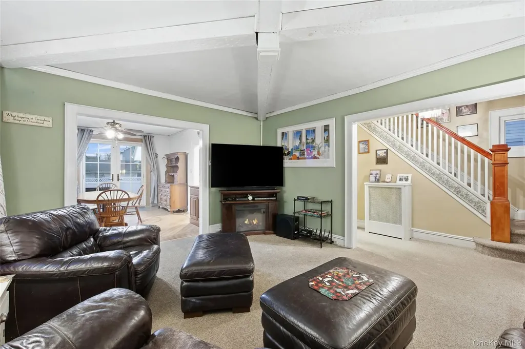 152 Rockaway Parkway Valley Stream NY 11580