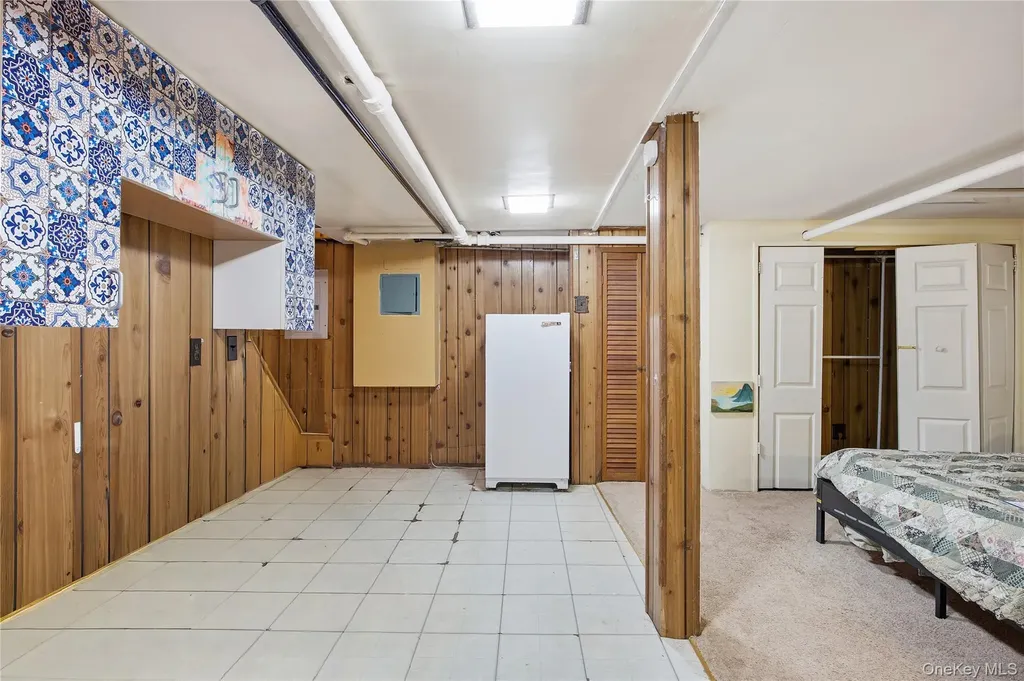152 Rockaway Parkway Valley Stream NY 11580