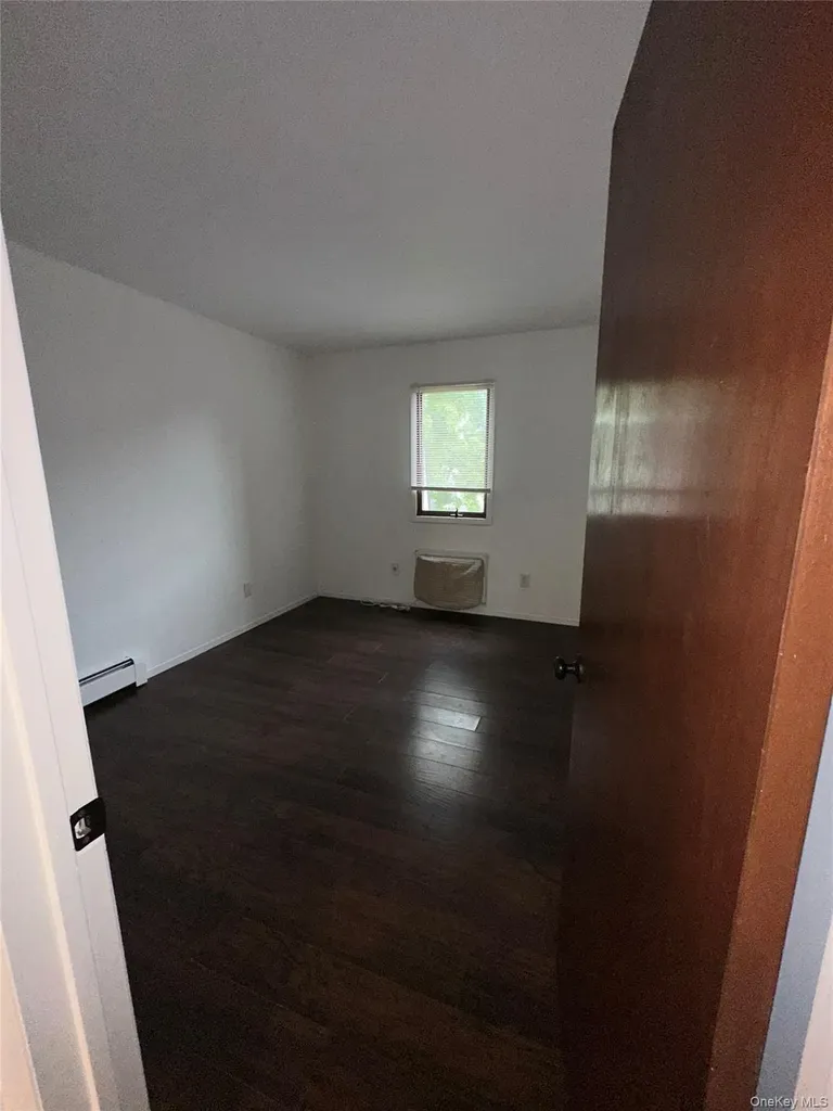 83 Manorhaven Boulevard Port Washington NY 11050