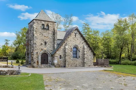 1715 E Main Street Mohegan Lake NY 10547