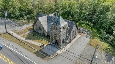 1715 E Main Street Mohegan Lake NY 10547