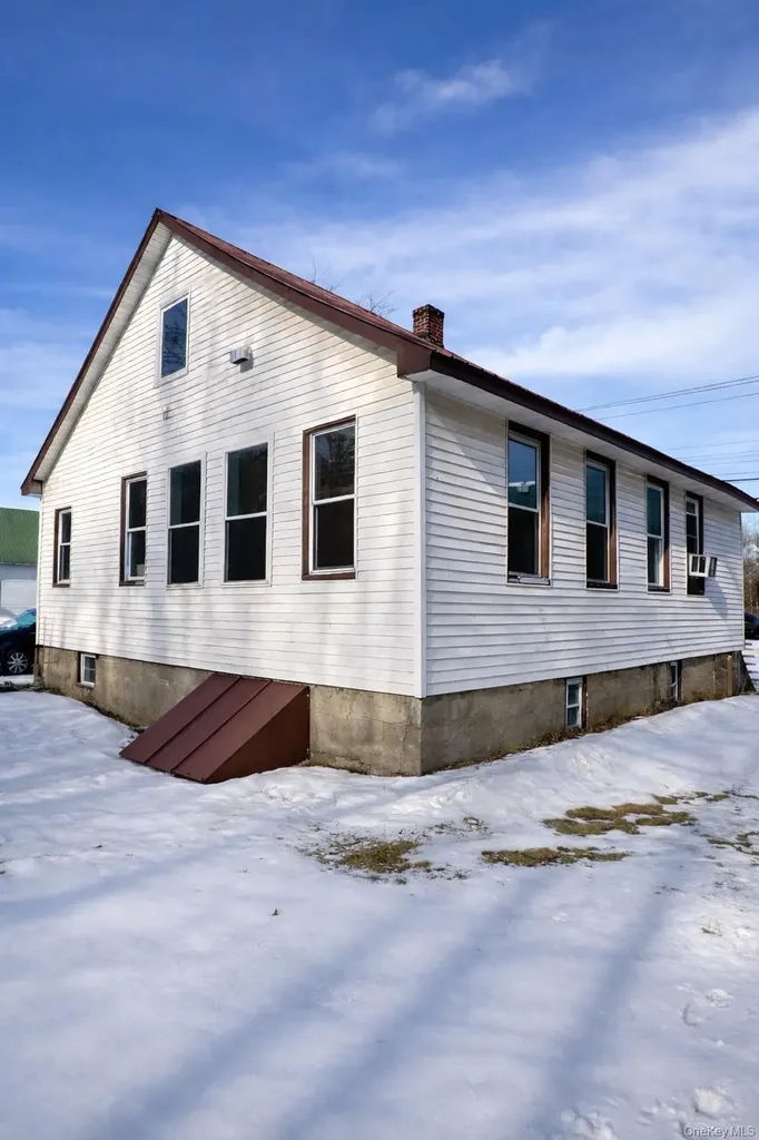 60 Broadway Woodridge NY 12789