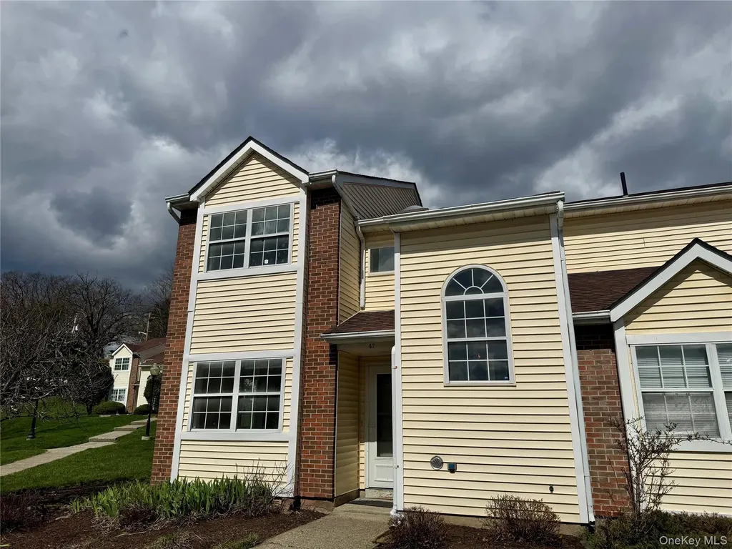 47 Brick Pond Road Middletown NY 10940