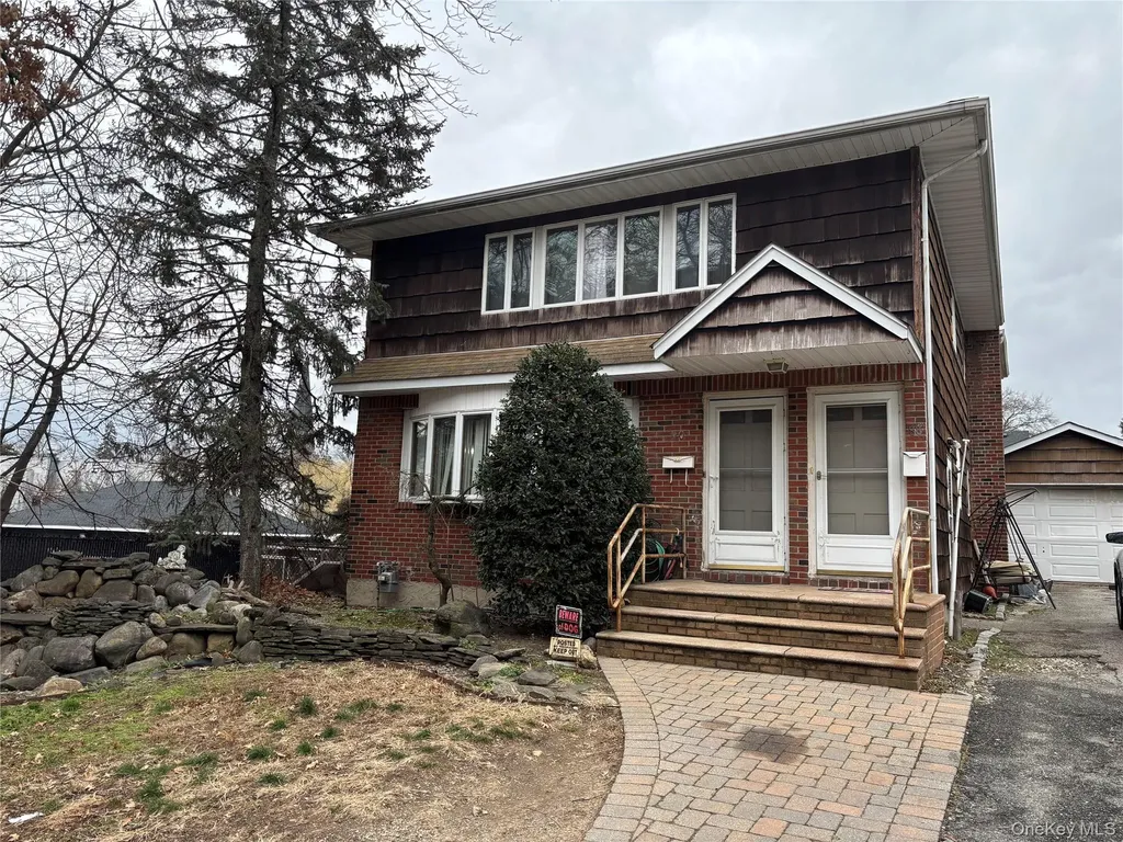 90 Madison Avenue Westbury NY 11590