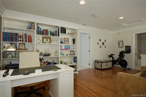 40 Evan Court Fishkill NY 12524