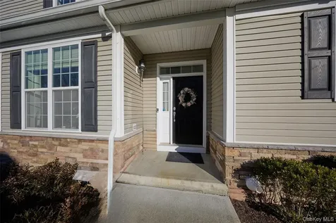 40 Evan Court Fishkill NY 12524