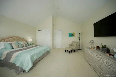 40 Evan Court Fishkill NY 12524