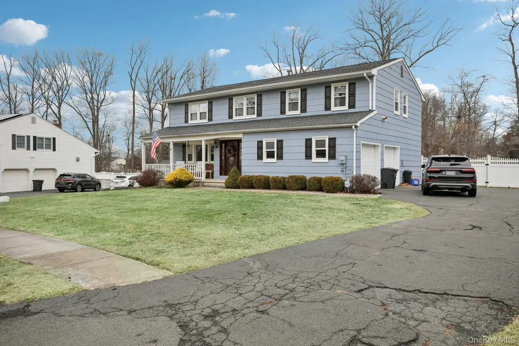 44 Minuteman Circle Orangeburg NY 10962