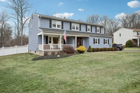 44 Minuteman Circle Orangeburg NY 10962