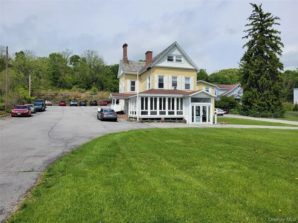 5319 Route 9w Newburgh NY 12550