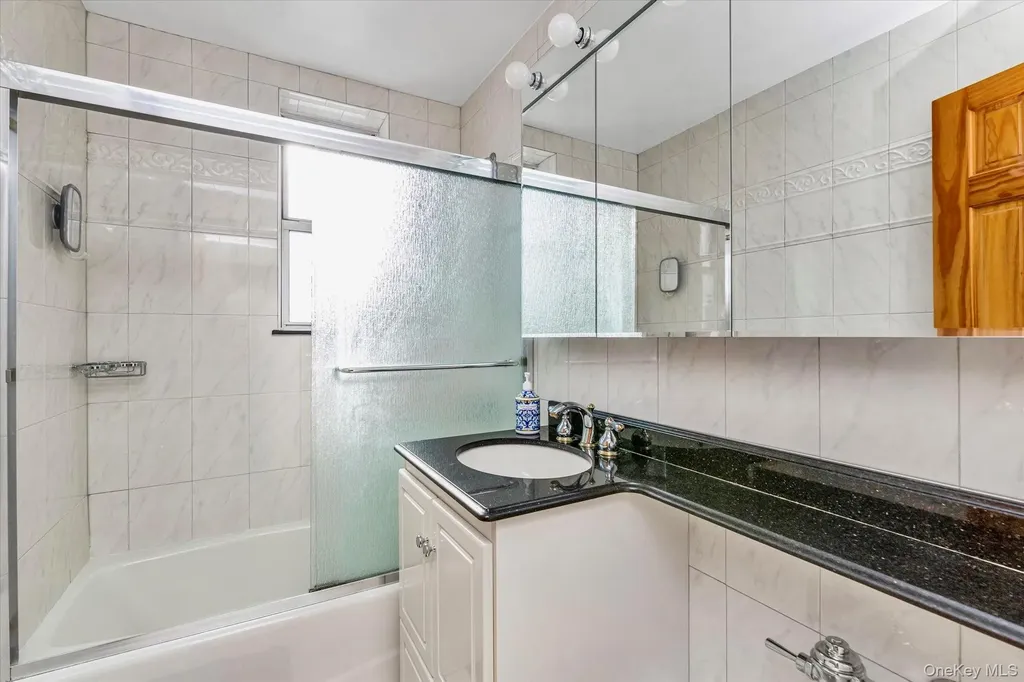 67-12 Yellowstone Boulevard Forest Hills NY 11375