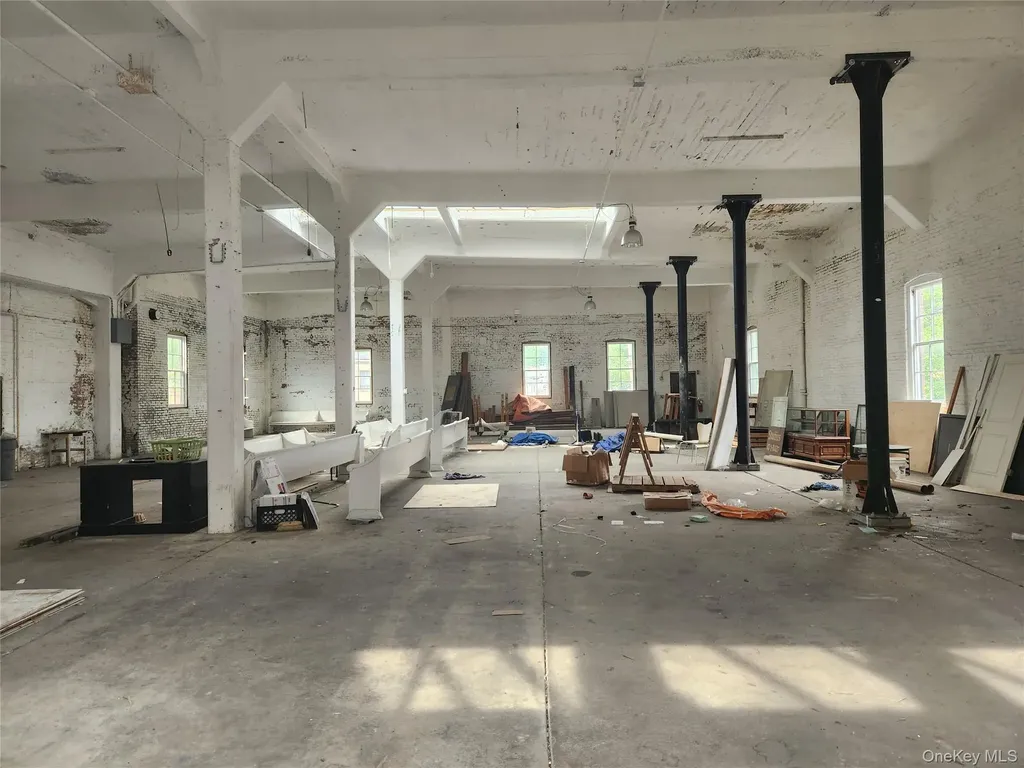489 Main Street Poughkeepsie NY 12601