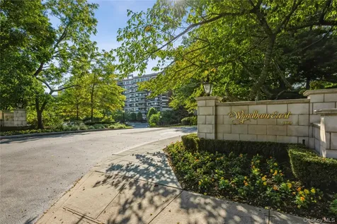 100 Hilton Avenue Garden City NY 11530