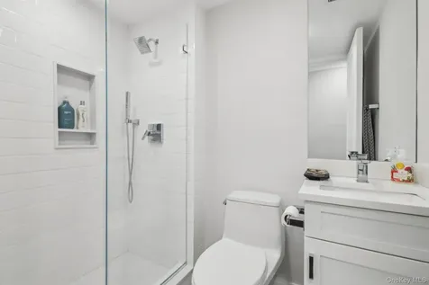 100 Hilton Avenue Garden City NY 11530