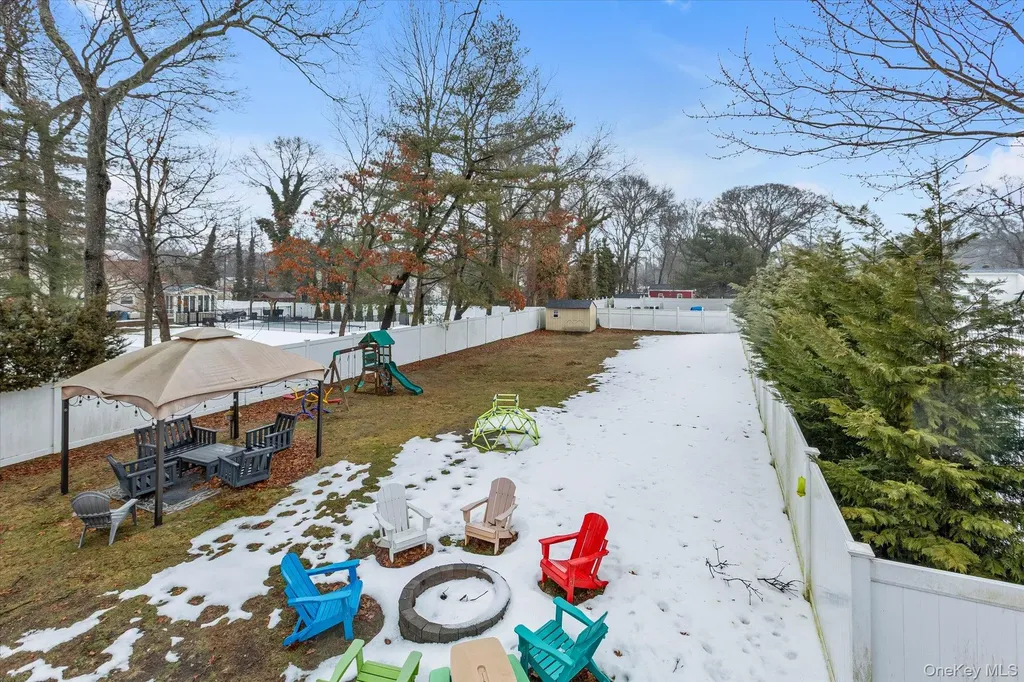 11 17th Avenue Ronkonkoma NY 11779