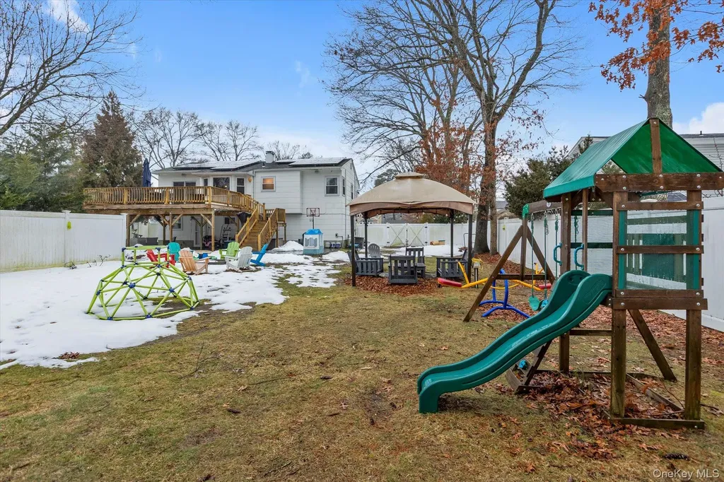 11 17th Avenue Ronkonkoma NY 11779