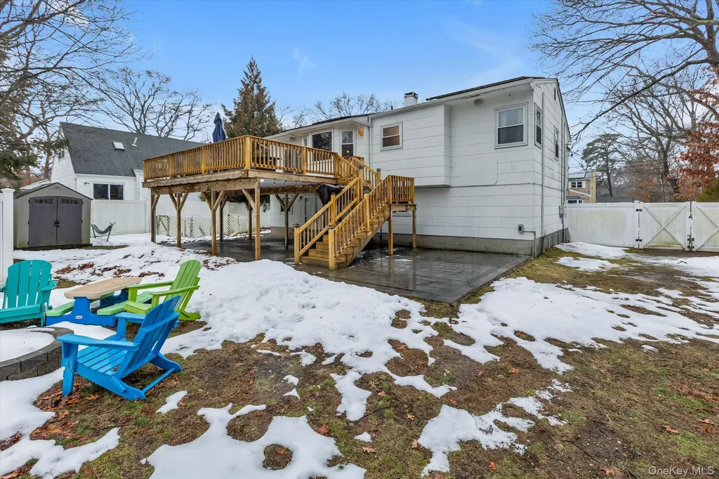 11 17th Avenue Ronkonkoma NY 11779