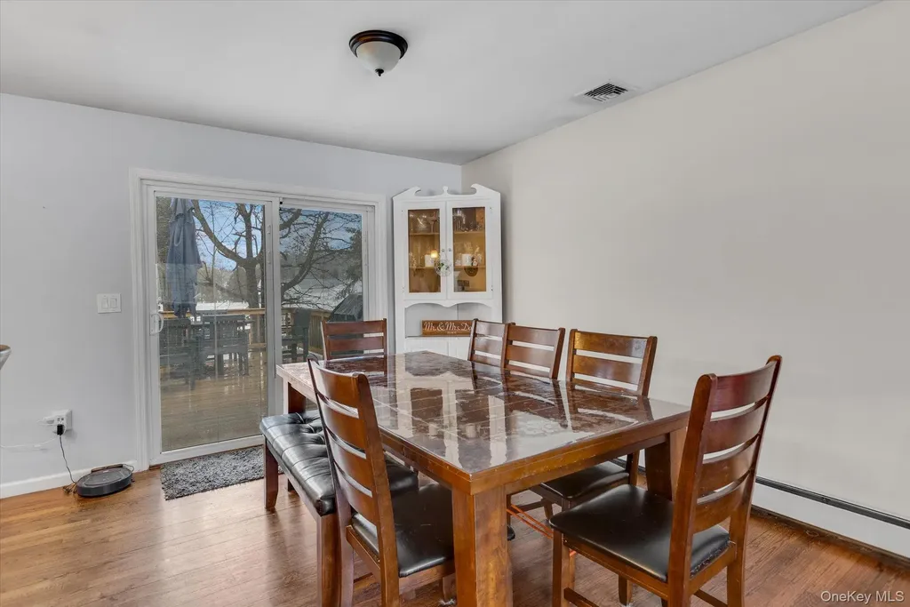 11 17th Avenue Ronkonkoma NY 11779