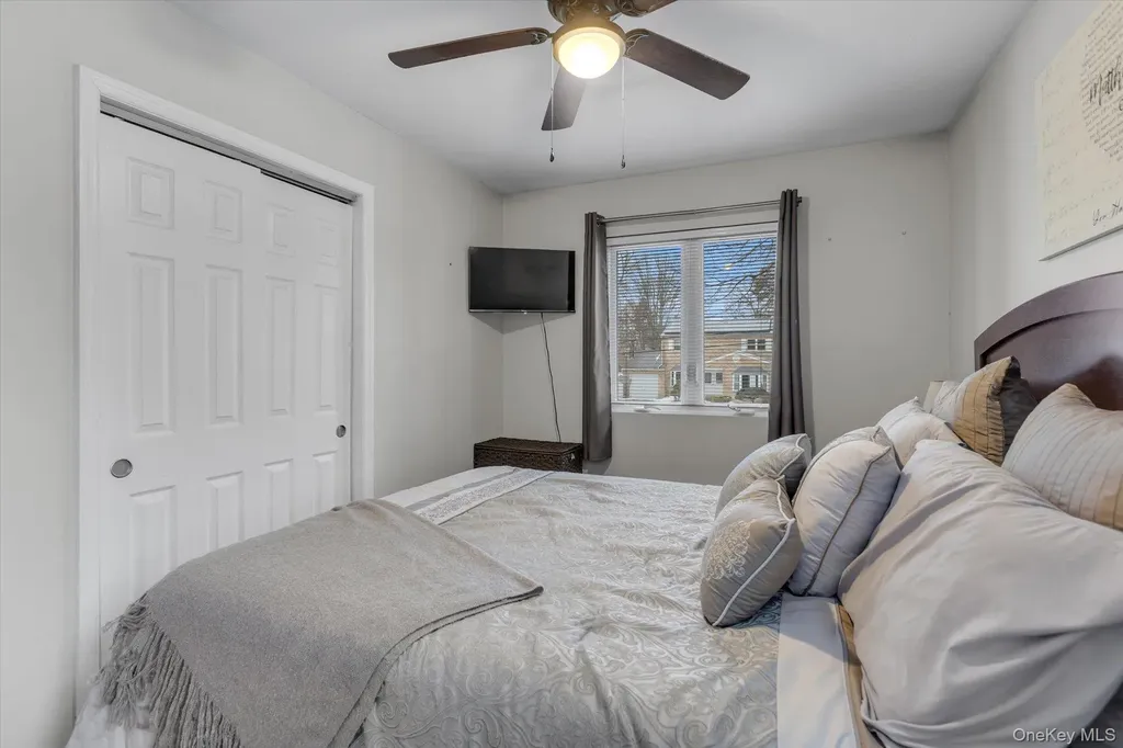 11 17th Avenue Ronkonkoma NY 11779