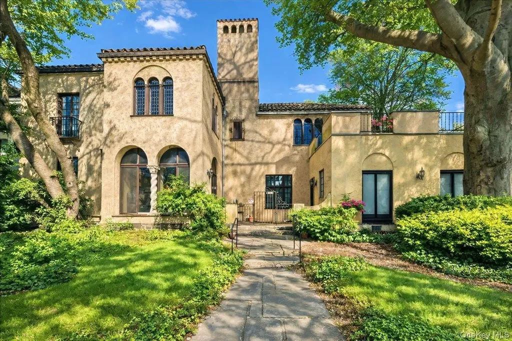 243 Summit Avenue Mount Vernon NY 10552