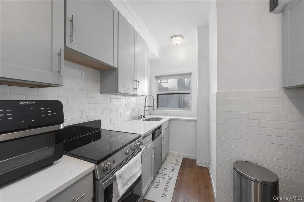 243 Summit Avenue Mount Vernon NY 10552