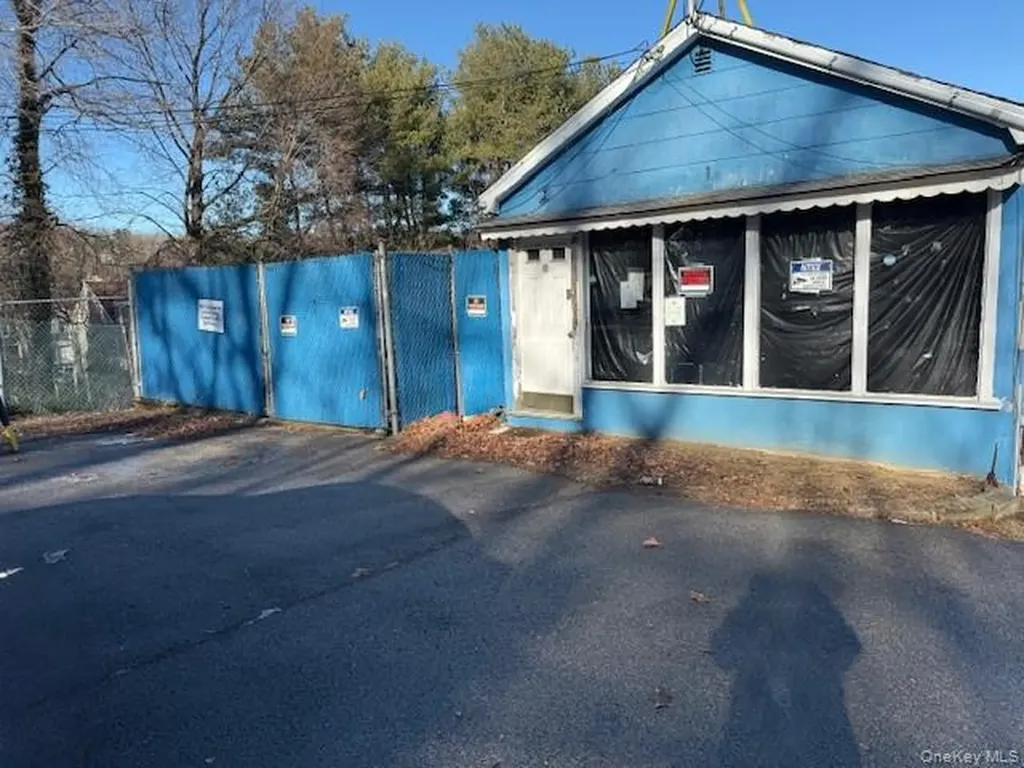 214 Dobbs Ferry Road White Plains NY 10607