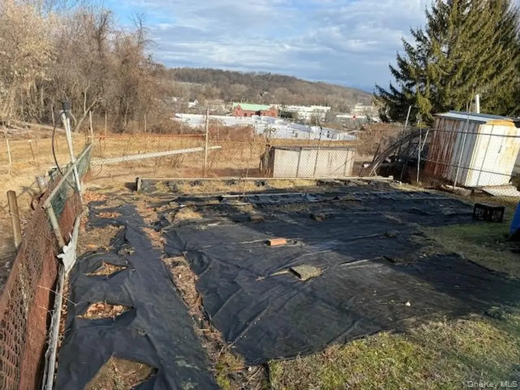 214 Dobbs Ferry Road White Plains NY 10607