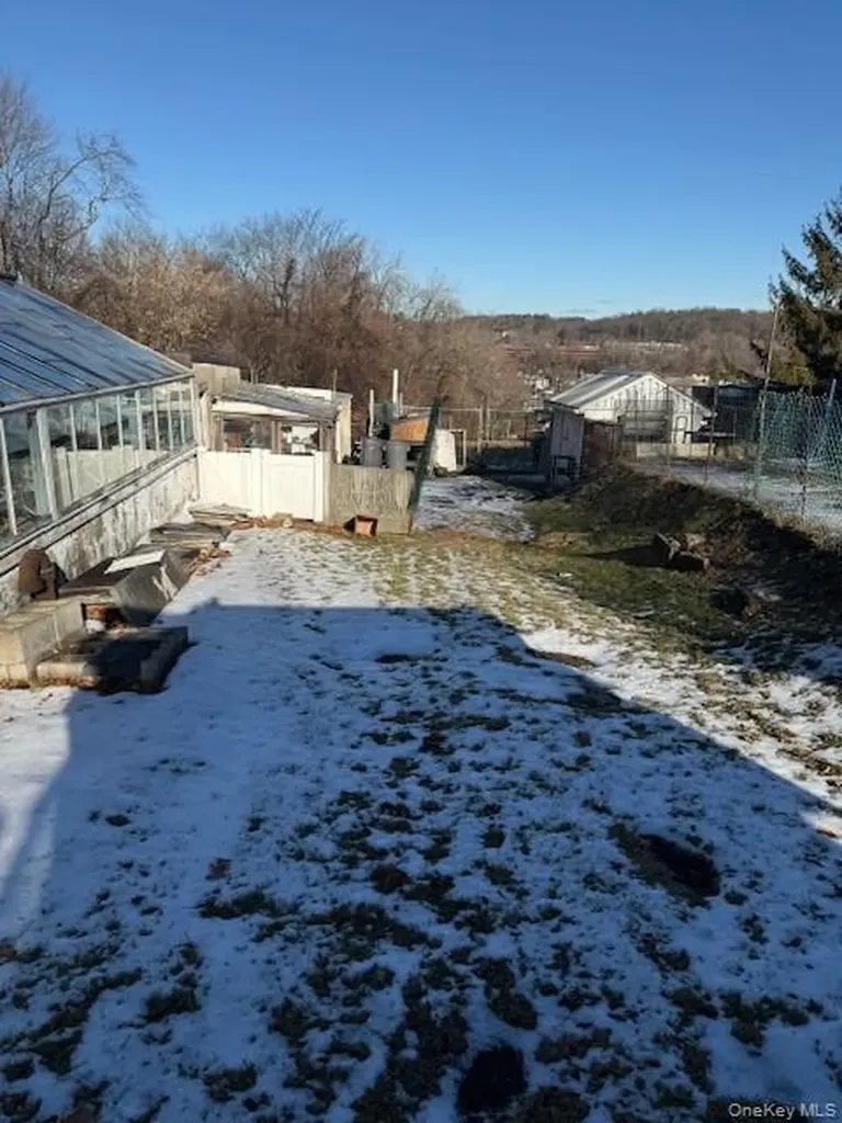 214 Dobbs Ferry Road White Plains NY 10607