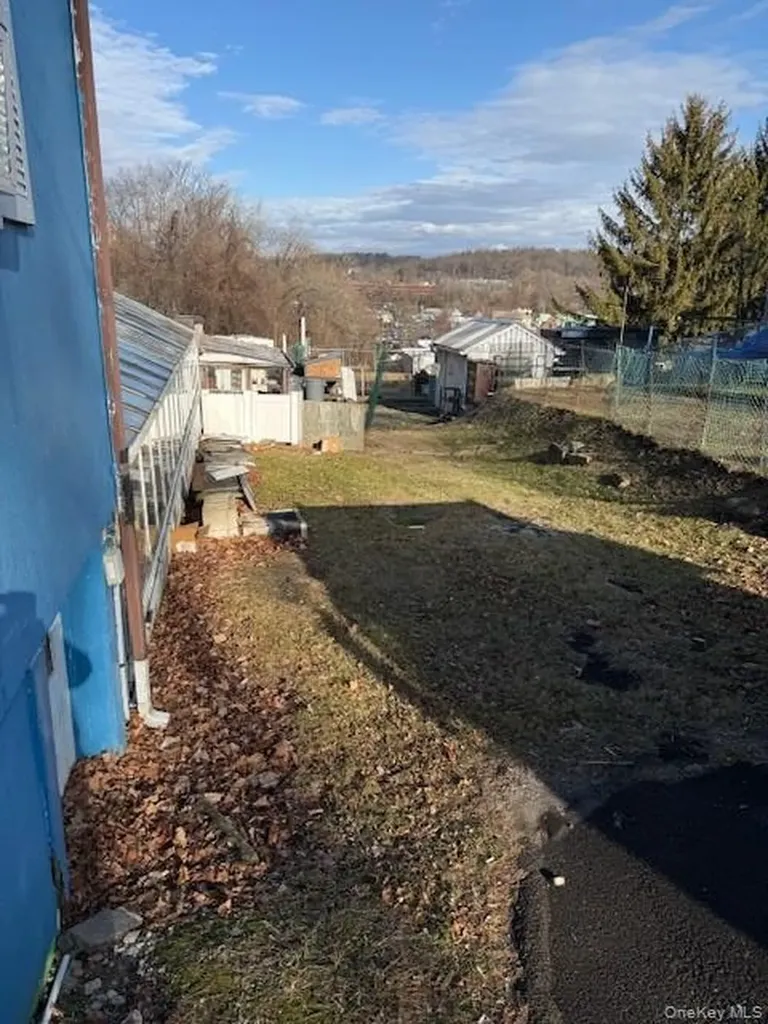 214 Dobbs Ferry Road White Plains NY 10607
