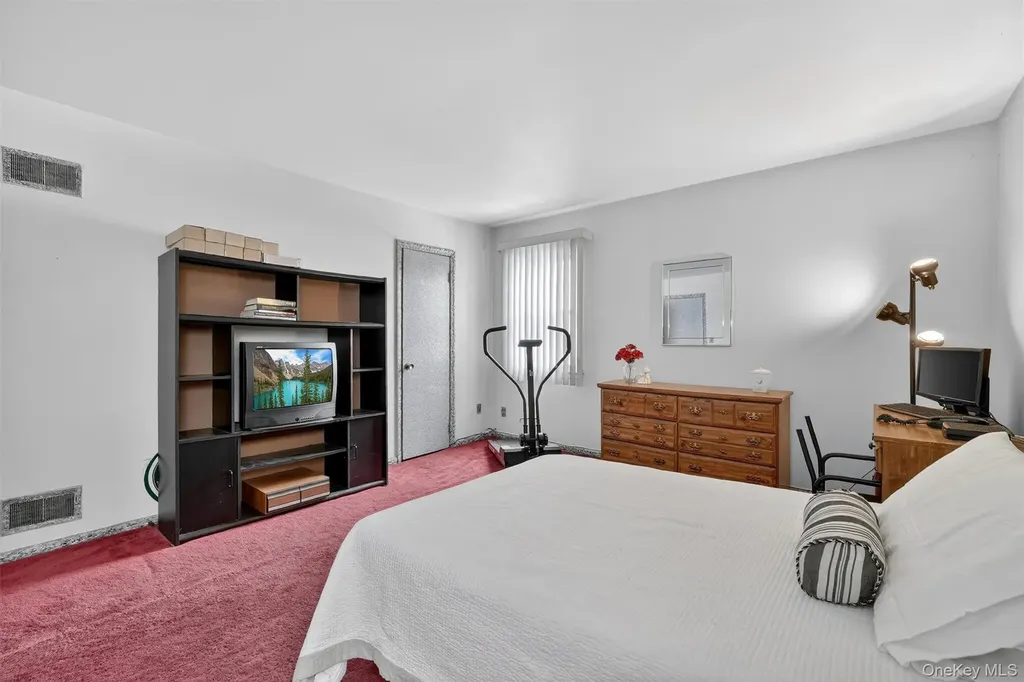 40 Aka 38 Grange Avenue Yonkers NY 10710