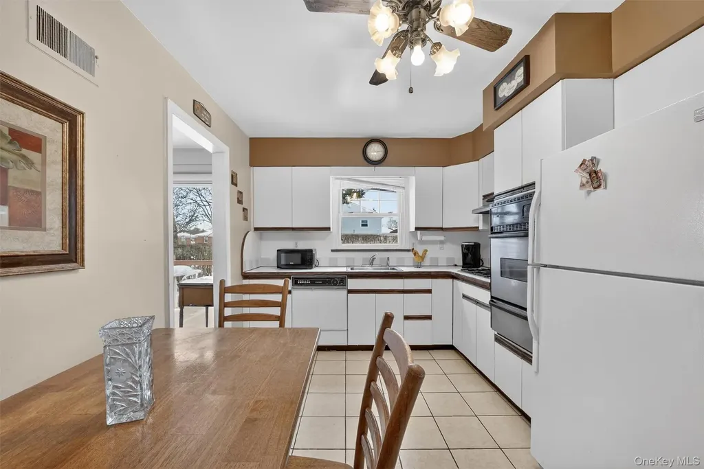 40 Aka 38 Grange Avenue Yonkers NY 10710