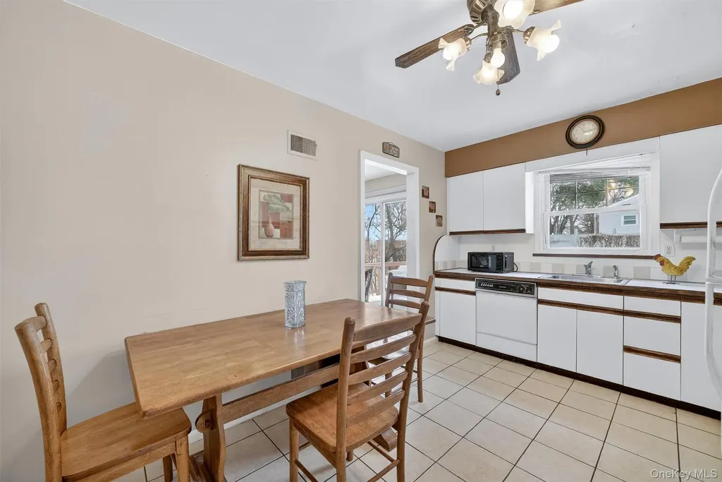 40 Aka 38 Grange Avenue Yonkers NY 10710