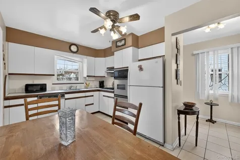 40 Aka 38 Grange Avenue Yonkers NY 10710