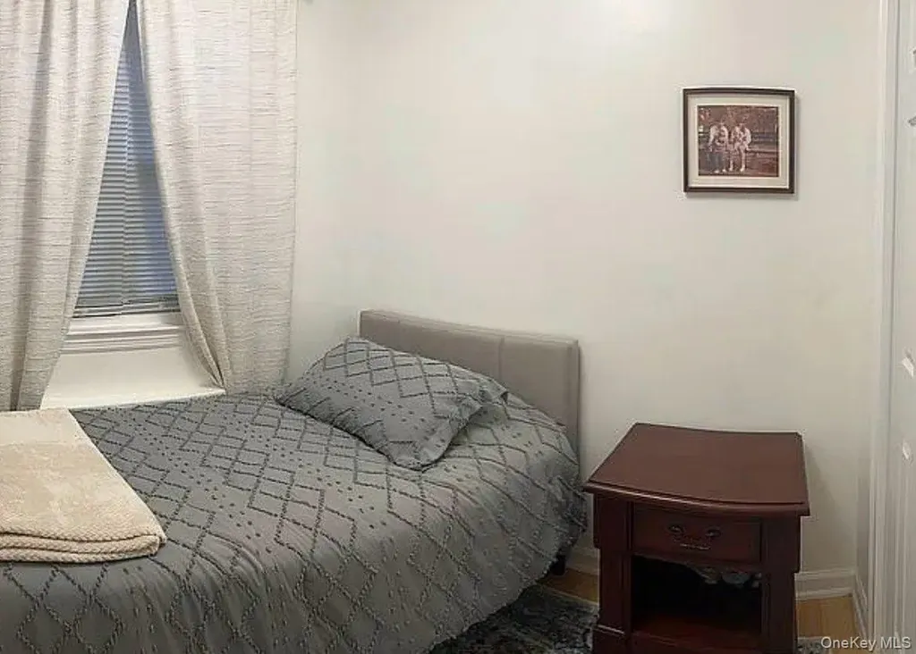 19 Lawrence Drive White Plains NY 10603