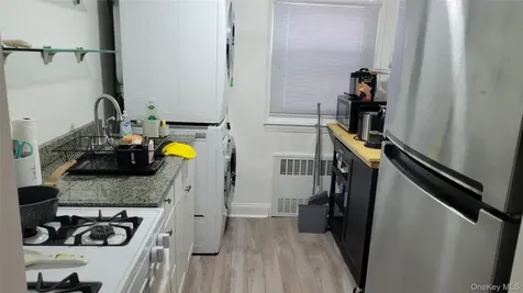 19 Lawrence Drive White Plains NY 10603