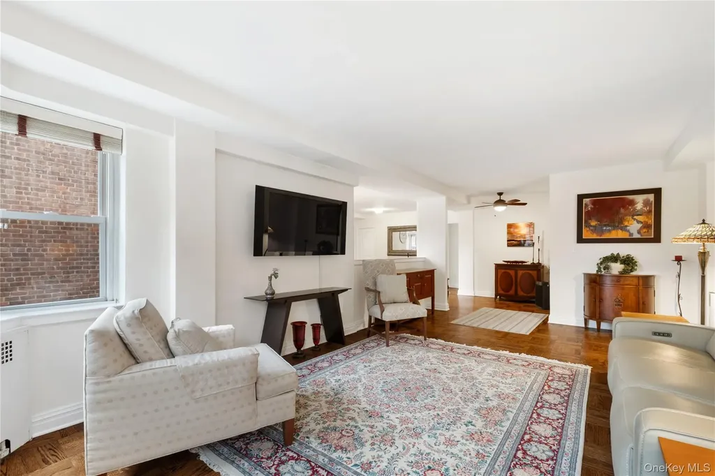 235 Garth Road Scarsdale NY 10583