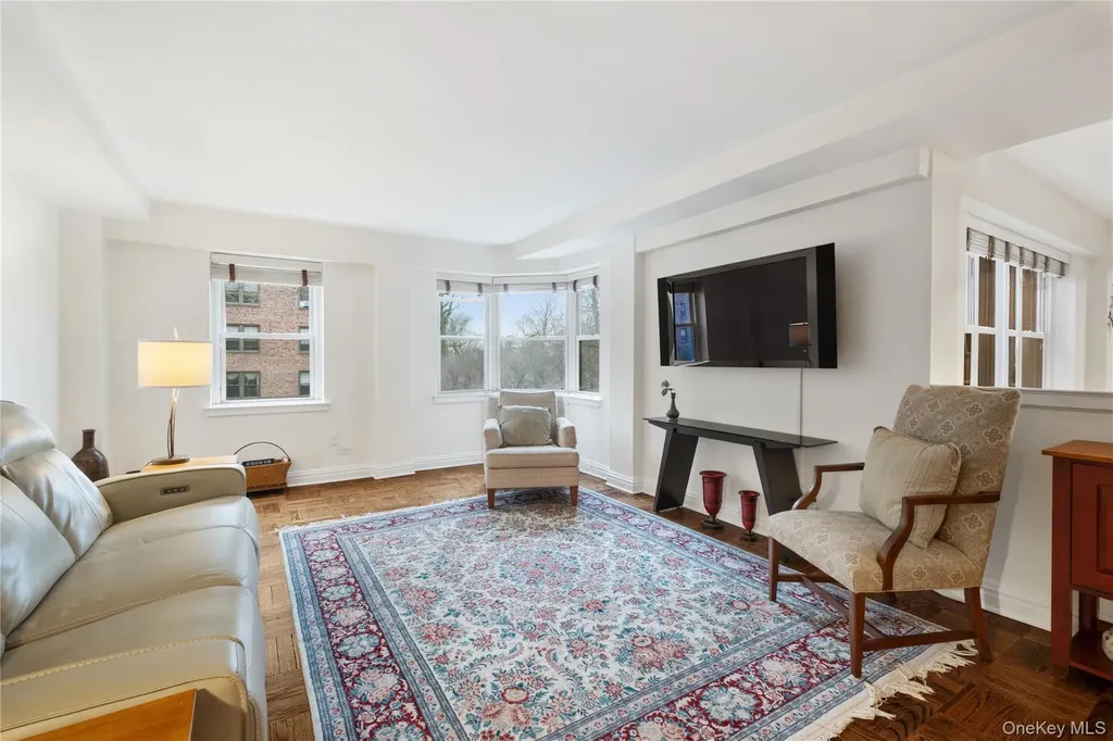235 Garth Road Scarsdale NY 10583