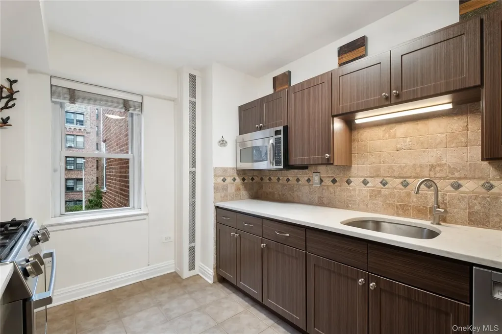 235 Garth Road Scarsdale NY 10583
