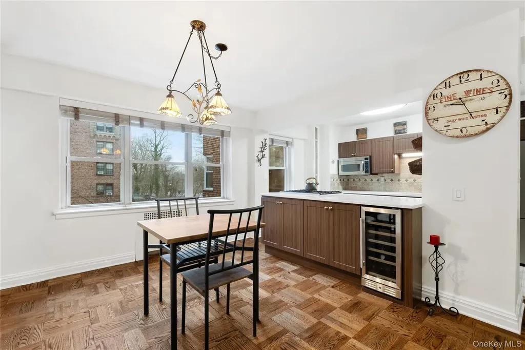 235 Garth Road Scarsdale NY 10583