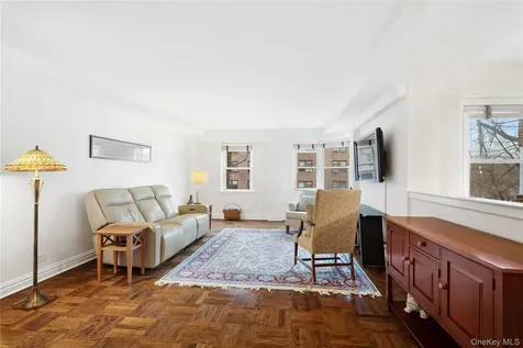 235 Garth Road Scarsdale NY 10583