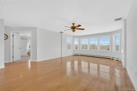 128 Old Pawling Road Pawling NY 12564