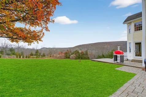 128 Old Pawling Road Pawling NY 12564