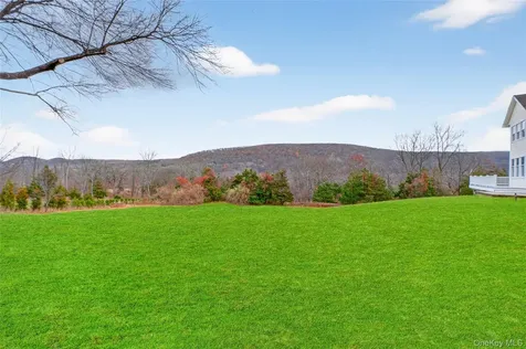 128 Old Pawling Road Pawling NY 12564