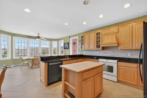 128 Old Pawling Road Pawling NY 12564