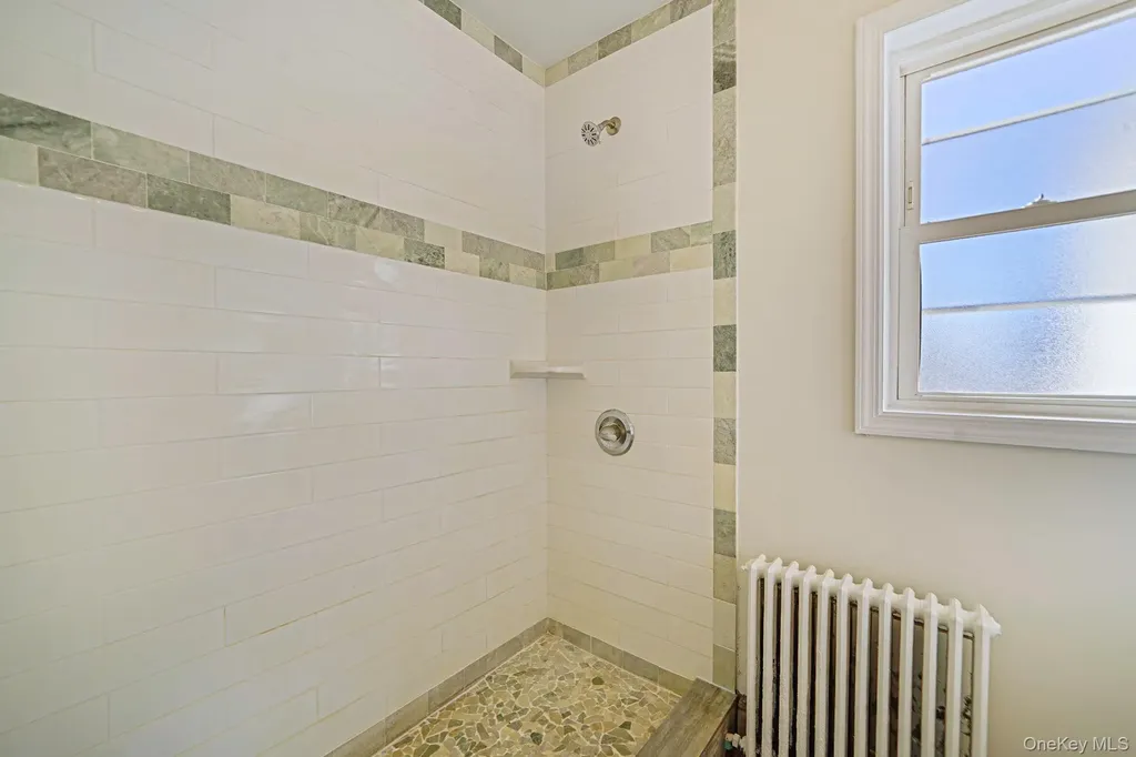470 Miller Avenue Freeport NY 11520