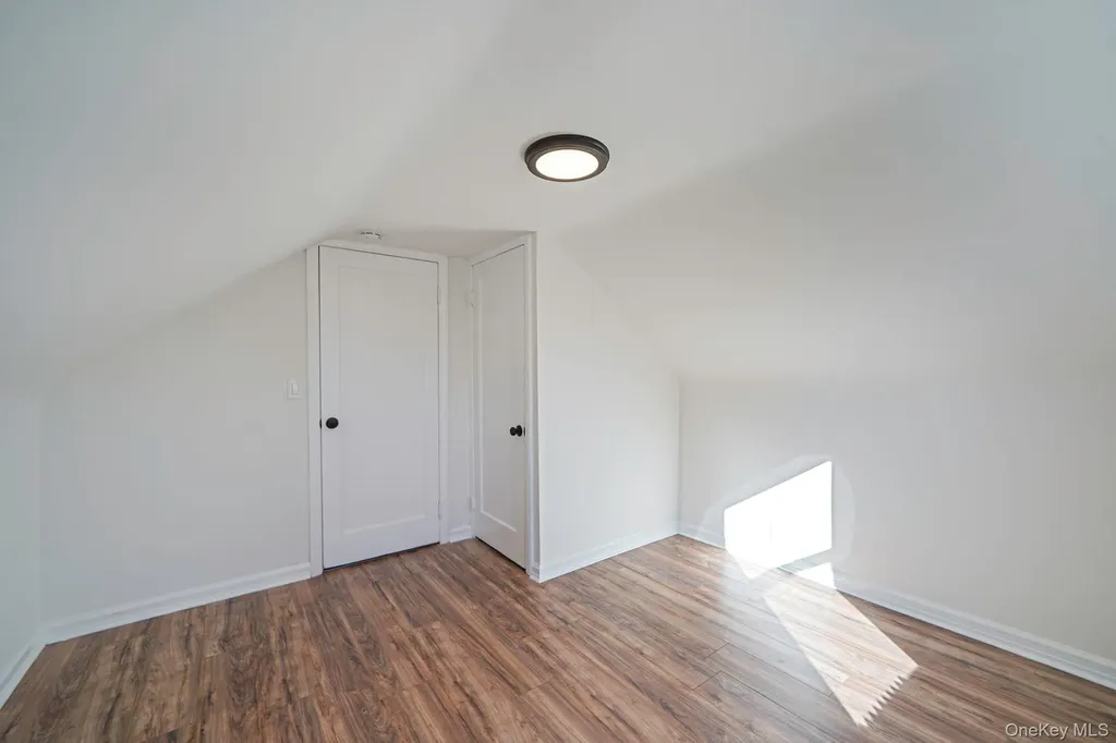 470 Miller Avenue Freeport NY 11520