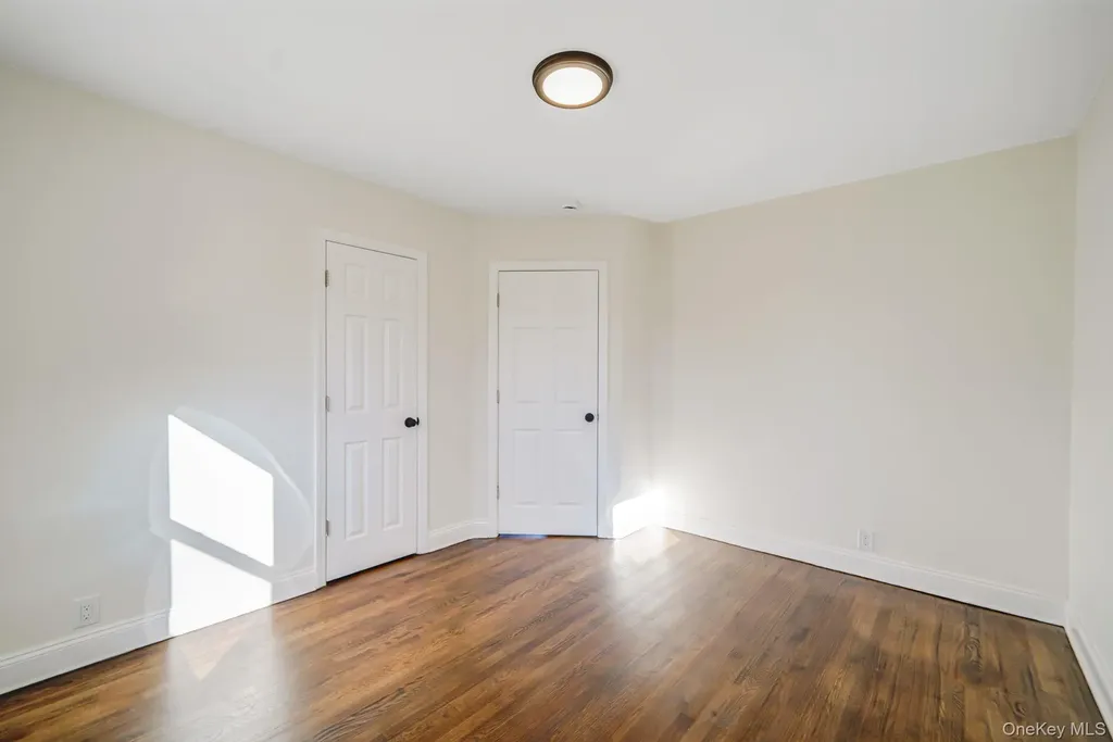 470 Miller Avenue Freeport NY 11520